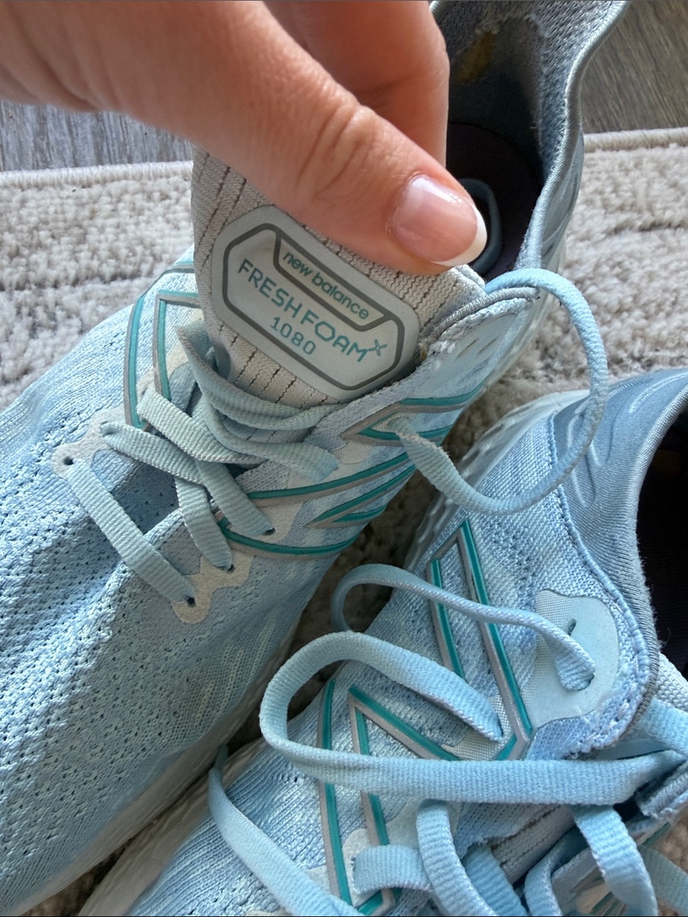 New Balance FreshFoam 1080 Women's Running Sneakers Fresh Foam - Picture 2 of 4